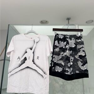 Nike Jordan Athletic Shorts/Top Set